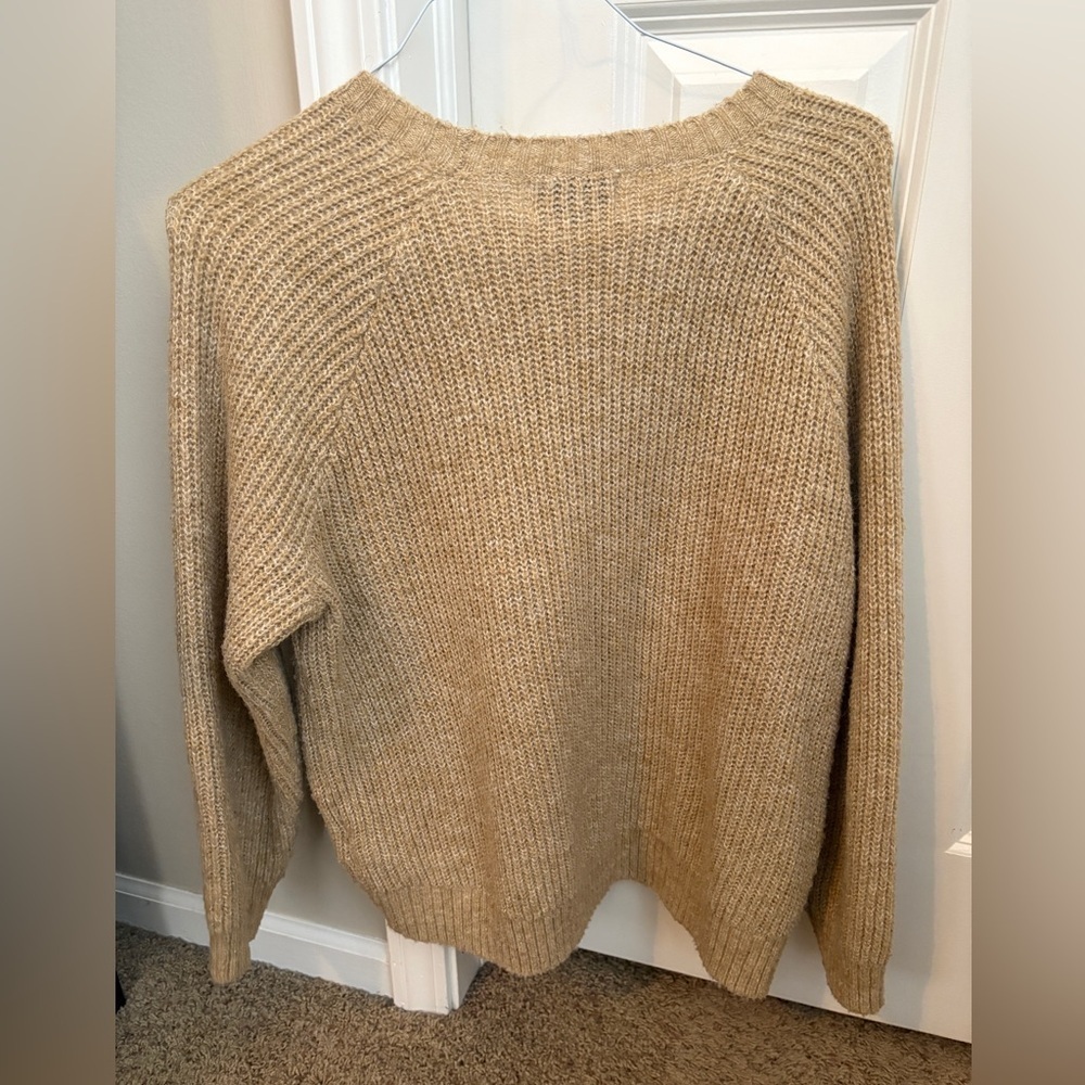 Old Navy Relaxed Fit Crewneck Cozy Normcore Layering Tan Sweater - Picture 4 of 4